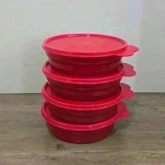 Tupperware Medium Wonder Bowls 2415b in sparkly pink and Lid / Seal  2541D pink - Picture 1 of 4